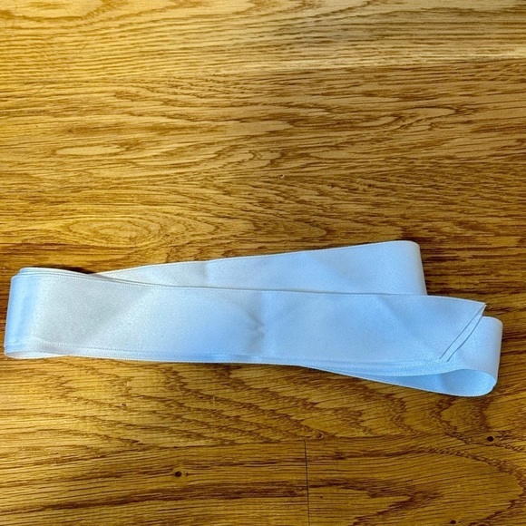 Girl Like New Bery Love Lace White Flower Dress Size S​​​​​​​ - Picture 3 of 4